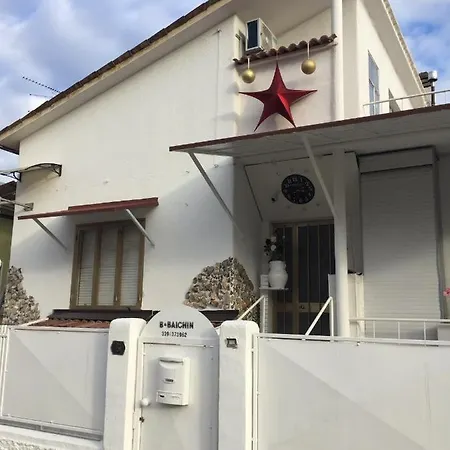 Alojamento de Acomodação e Pequeno-almoço B & Baichin